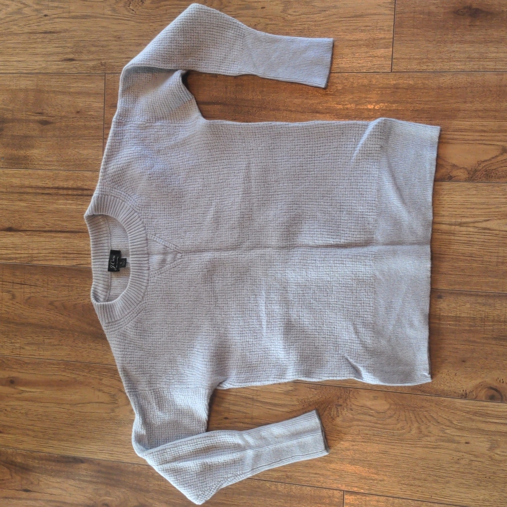 Cashmere sweater